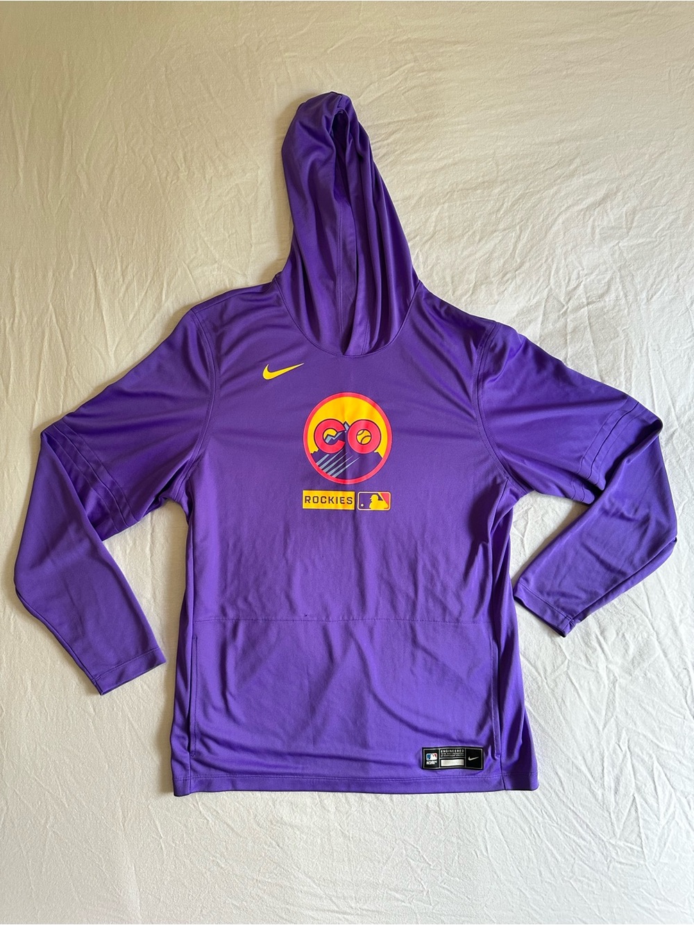 Colorado Rockies Nike Team Issued Dri-FIT Hooded Training Top L